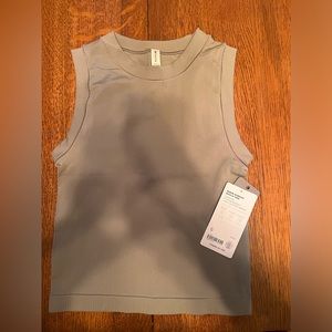 NWT Athleta renew tank top Small